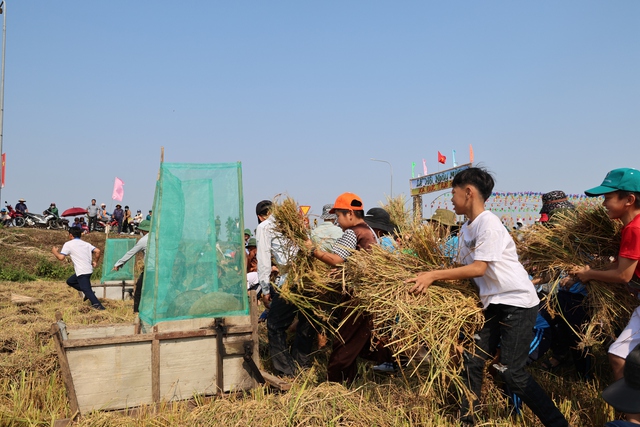 Lễ hội độc đáo ở quê hương cố Thủ tướng Phạm Văn Đồng- Ảnh 4.