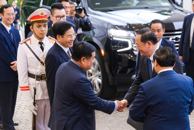 Thủ tướng Phạm Minh Chính gặp làm việc với Thủ tướng Lào- Ảnh 4.