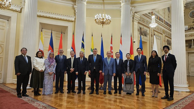 Thứ trưởng Đỗ Hùng Việt: Các giải pháp thúc đẩy hợp tác ASEAN-Nga- Ảnh 1.