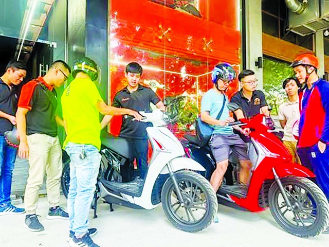 Sự vào cuộc của các hãng xe lớn nhỏ của Việt Nam đang thay đổi các thành kiến về xe máy điện trước đây