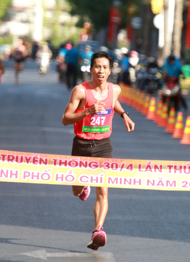 Quận 5 nhất toàn đoàn Giải Việt dã truyền thống 30-4 TP HCM- Ảnh 8.