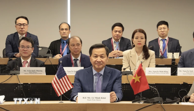 Phó Thủ tướng Lê Minh Khái trao đổi với Đại diện Thương mại Mỹ- Ảnh 1.