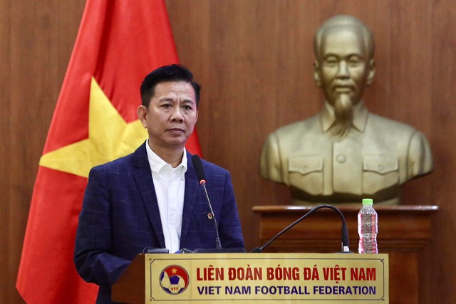 CLIP: HLV Hoàng Anh Tuấn nói gì khi được bổ nhiệm làm HLV đội tuyển U23 Việt Nam?- Ảnh 3.