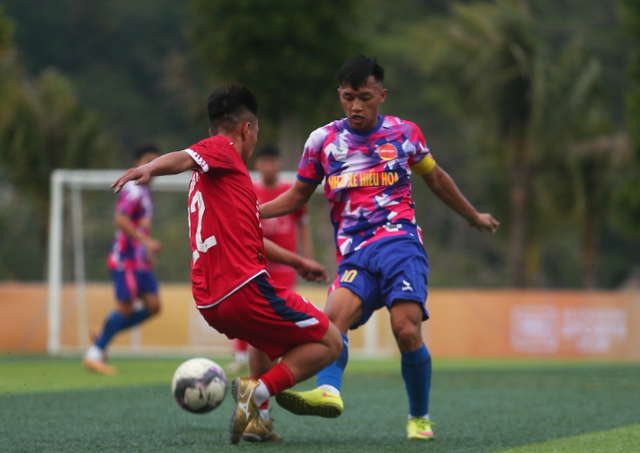 Dàn cựu tuyển thủ futsal Việt Nam khuấy động sân chơi Đà Nẵng- Ảnh 2.