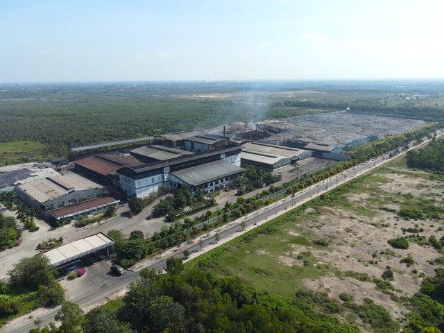 Nhà máy xử lý chất thải tại Khu Liên hợp xử lý chất thải rắn Tây Bắc đang đối mặt nhiều vấn đề và cần sự thay thế bằng công nghệ mới