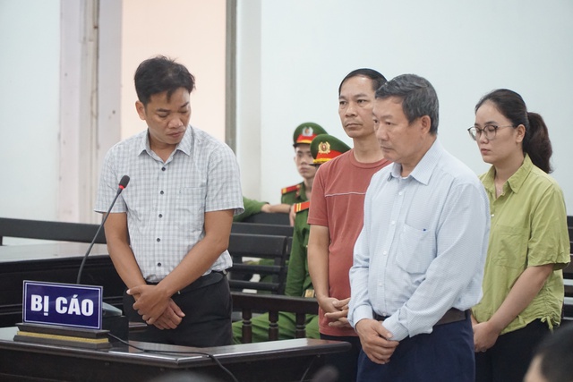 Kiến nghị 5-6 năm tù, cựu giám đốc CDC Khánh Hòa thay đổi lời khai- Ảnh 1.