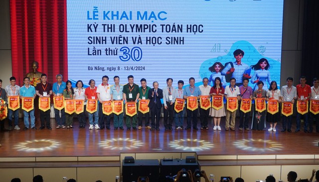 tham - Thí sinh tham gia Olympic toán học toàn quốc cao kỷ lục Toan-hoc-17126616361021371540269