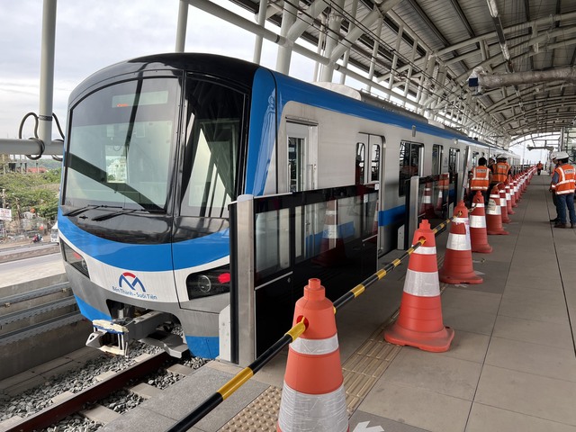 Đại sứ Nhật Bản phản hồi về tiến độ metro số 1- Ảnh 1.