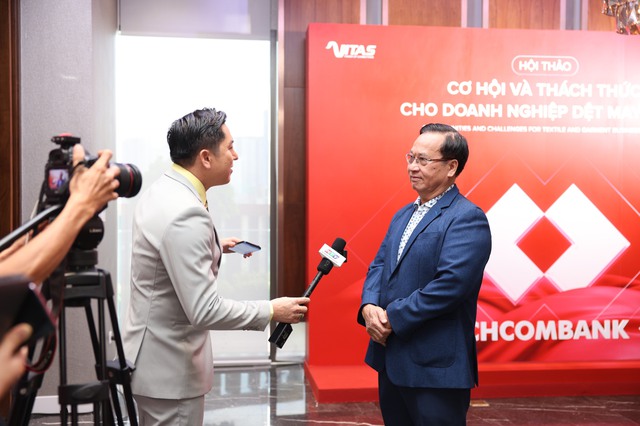 Techcombank với sự kiện “Cơ hội và thách thức cho doanh nghiệp Dệt may 2024”- Ảnh 1.