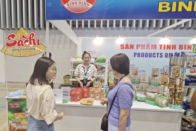 Bánh tráng Sachi tham dự một hội chợ tại TP HCM Ảnh: AN NA