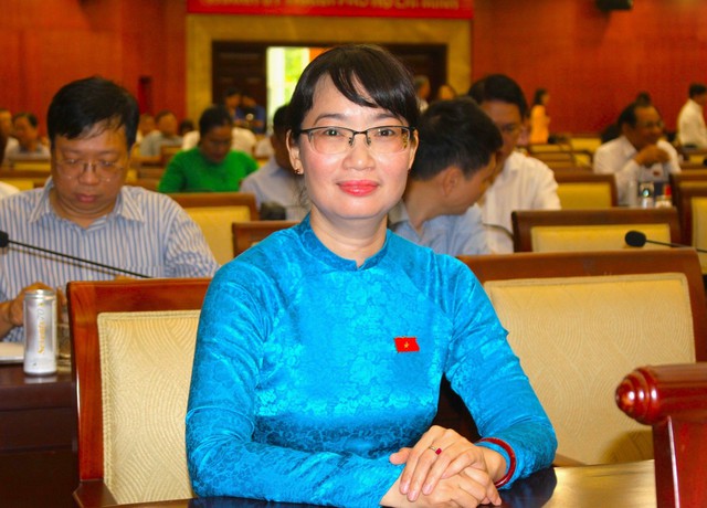 Bà Trần Thị Diệu Thúy làm Phó Chủ tịch UBND TP HCM- Ảnh 1.