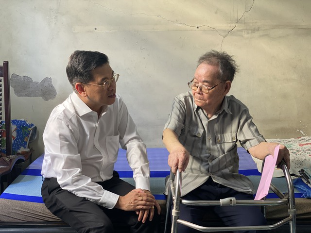 Lãnh đạo TP HCM thăm hỏi cựu chiến binh Điện Biên Phủ- Ảnh 3.