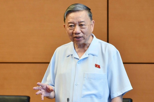 Chủ tịch nước Tô Lâm phát biểu tại thảo luận tổ Ảnh: HỒ LONG