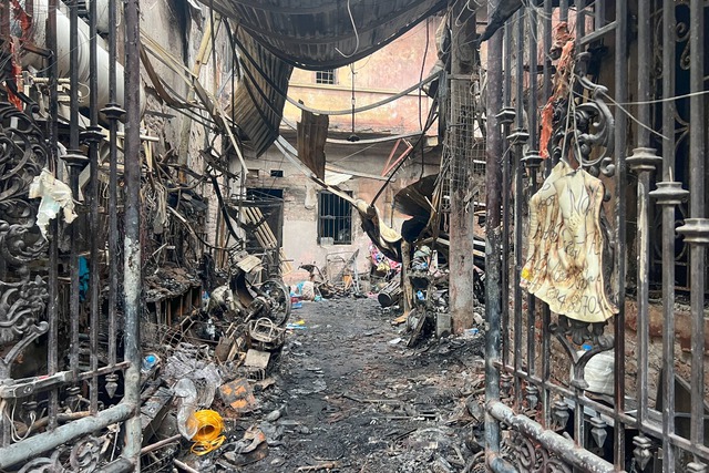 Vụ cháy nhà trọ 14 người tử vong: Bảo hiểm chi trả hơn 2,72 tỉ đồng - Ảnh 1.