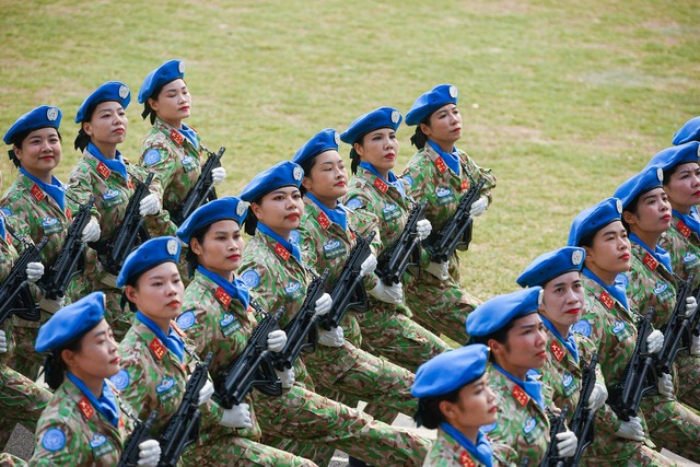 Sơ duyệt Lễ kỷ niệm 70 năm Chiến thắng Điện Biên Phủ- Ảnh 1.