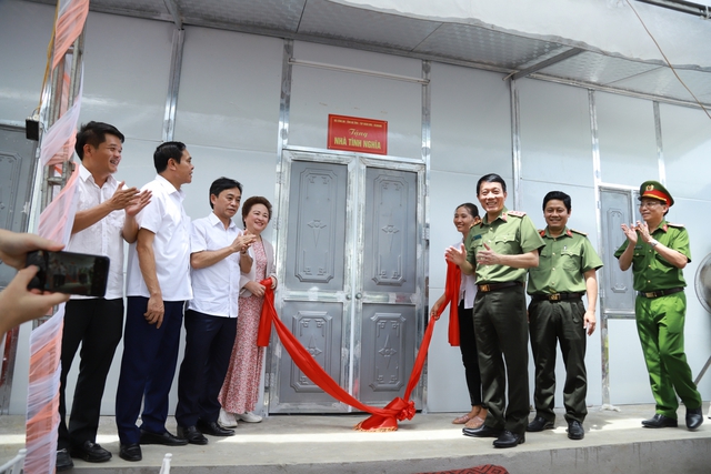 Bà Nguyễn Thị Nga, Chủ tịch Tập đoàn BRG: Mục tiêu cao nhất của kinh doanh là vì cộng đồng- Ảnh 1.