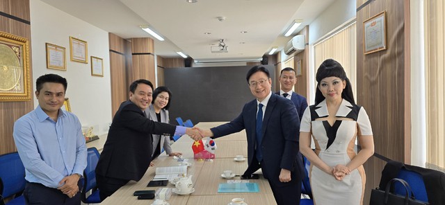 NTK, tiến sĩ Quỳnh Paris phát biểu trong vai trò Đại sứ Cicon Seoul 2024- Ảnh 2.
