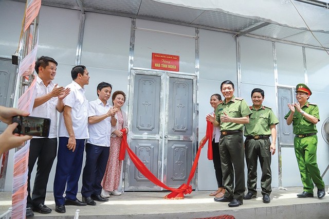 Chủ tịch Tập đoàn BRG Nguyễn Thị Nga: Tận lực cống hiến cho cộng đồng và vì cộng đồng- Ảnh 2.