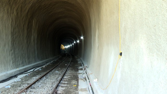 Tập đoàn Đèo Cả hỗ trợ khắc phục xong sự cố tại hầm đường sắt Chí Thạnh- Ảnh 3.