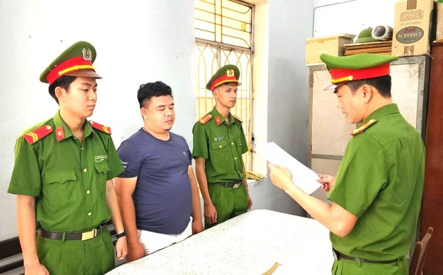 Sự thật đường dây hợp thức hóa xe Ya “cá mập” về Việt Nam- Ảnh 1. Sự thật đường dây hợp thức hóa xe Ya “cá mập” về Việt Nam- Ảnh 1.