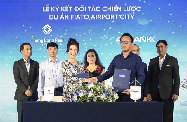 ABBANK và Thang Long Real Group cam kết hợp tác trong quá trình triển khai dự án Fiato Airpot City và sẵn sàng đồng hành trong hoạt động kinh doanh của cả hai bên
