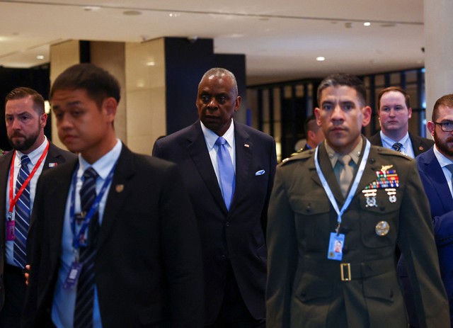 Bộ trưởng Quốc phòng Mỹ Lloyd Austin tham dự tại Đối thoại Shangri-La ở Singapore hôm 1-6 Ảnh: REUTERS