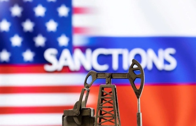 Ngày 12-6, Mỹ công bố gói trừng phạt mới, nhắm vào một loạt tổ chức và cá nhân Nga. Ảnh: Reuters