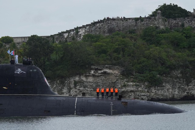 Tàu ngầm hạt nhân Mỹ áp sát Cuba- Ảnh 3.