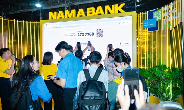 Nhiều công nghệ hiện đại của Nam A Bank thu hút khách hàng tại Ngày không tiền mặt 2024- Ảnh 2.