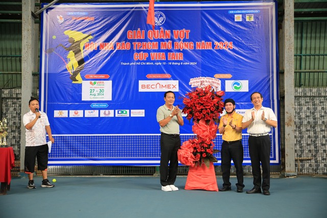 Giải Quần vợt Hội Nhà báo TP HCM mở rộng 2024: Báo Người Lao Động giành 3 giải nhất- Ảnh 1.