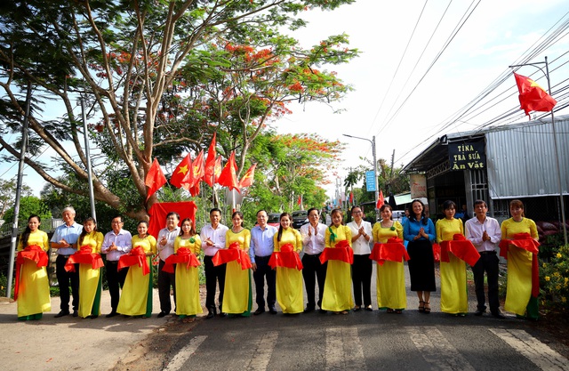 Tự hào cờ Tổ quốc – Chương trình đong đầy ý nghĩa- Ảnh 6.