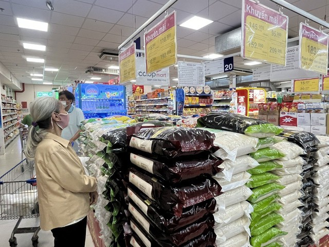 Giá nhiều mặt hàng gạo đã tăng từ đầu tháng 6