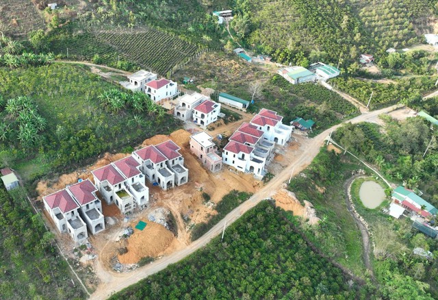 Kết luận ban đầu về 22 căn nhà không phép trên đồi ở Lâm Đồng- Ảnh 1.