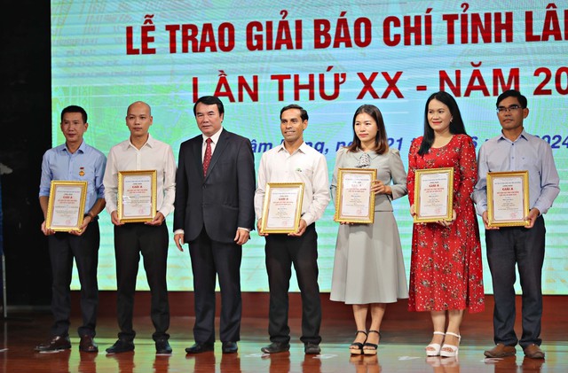 Báo Người Lao Động đạt giải A giải Báo chí tỉnh Lâm Đồng- Ảnh 1.