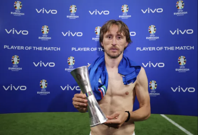 Luka Modric không giải nghệ dù Croatia bị loại khỏi Euro 2024- Ảnh 16.