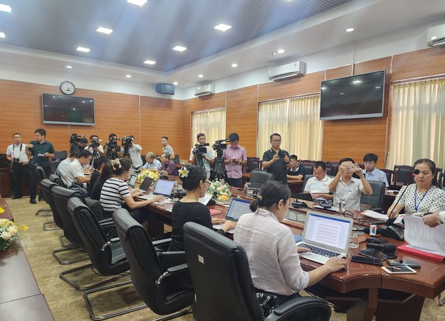 Sở GD-ĐT tỉnh Đắk Lắk thông tin vụ lùm xùm đề thi toán THPT- Ảnh 3.
