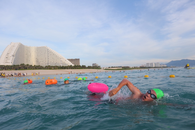 Dàn hảo thủ quốc tế trở lại đường đua OCEANMAN Việt Nam 2024- Ảnh 3.