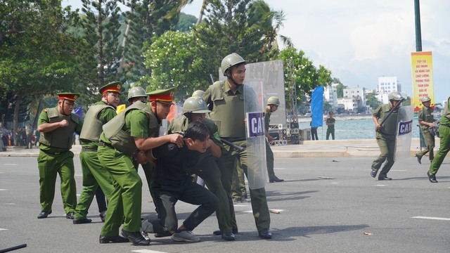 Clip, hình ảnh Lễ ra mắt lực lượng bảo vệ an ninh, trật tự cơ sở tại Đông Nam Bộ- Ảnh 20.