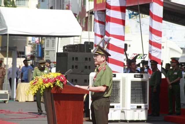 Chủ tịch nước Tô Lâm dự Lễ ra mắt lực lượng bảo vệ an ninh, trật tự tại cơ sở tại TP HCM- Ảnh 4.
