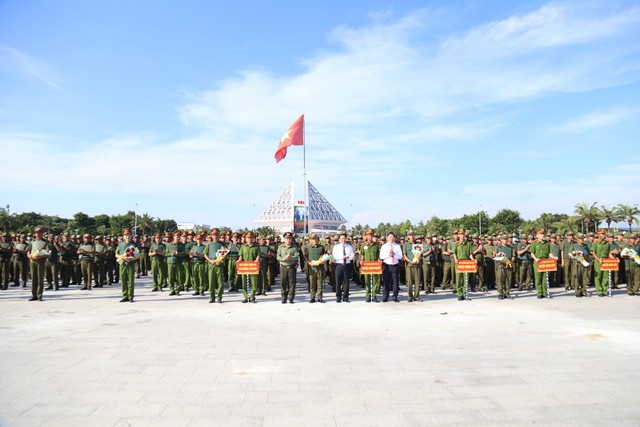 Hơn 1.000 Tổ bảo vệ an ninh, trật tự ở cơ sở được thành lập tại Bình Thuận, Ninh Thuận- Ảnh 4.