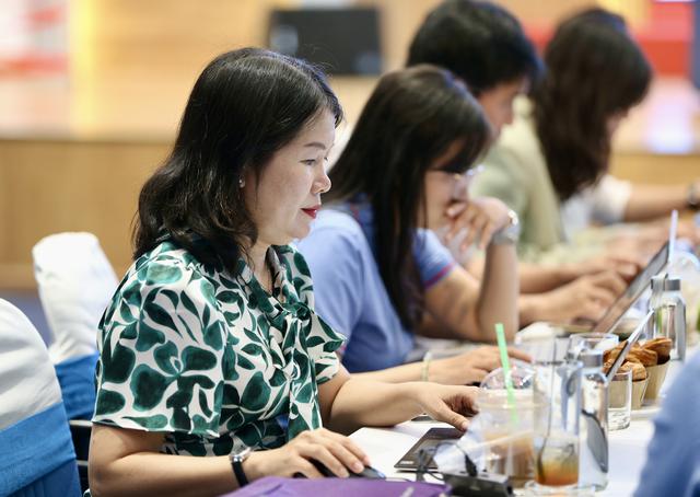 Mời đặt câu hỏi tư vấn trực tuyến: Chọn các chương trình đào tạo đại học- Ảnh 1.