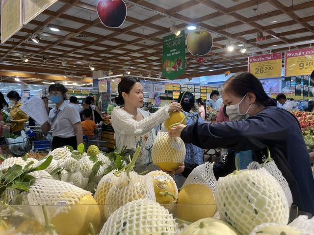 Kích cầu tiêu dùng, xây dựng thương hiệu mua sắm- Ảnh 2.