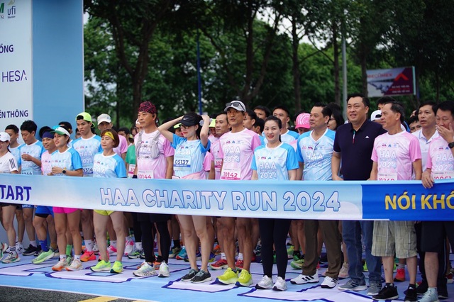 Lan tỏa thông điệp Nói không với quảng cáo sai sự thật tại HAA CHARITY RUN 2024- Ảnh 12.