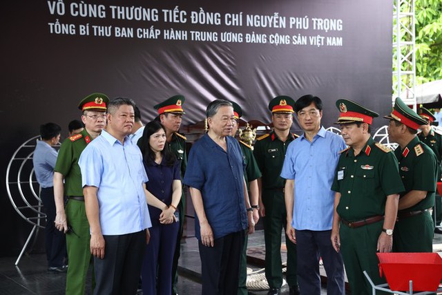 Chủ tịch nước Tô Lâm kiểm tra công tác chuẩn bị cho Lễ tang Tổng Bí thư Nguyễn Phú Trọng- Ảnh 2.