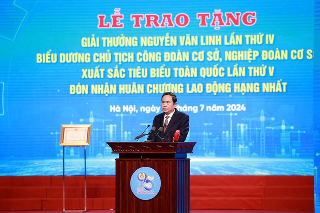 Công đoàn Việt Nam: Chỗ dựa tin cậy, trung thành của Đảng, hết lòng vì giai cấp công nhân- Ảnh 5.