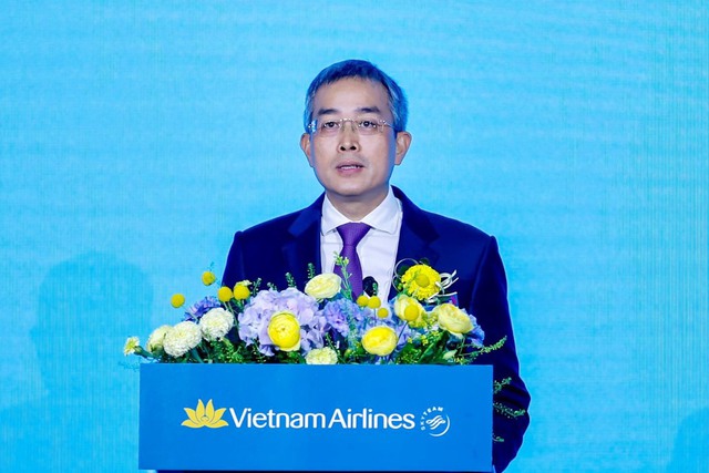 Thủ tướng: Vietnam Airlines cần phát huy hơn nữa vai trò cầu nối Việt Nam - Hàn Quốc- Ảnh 4.