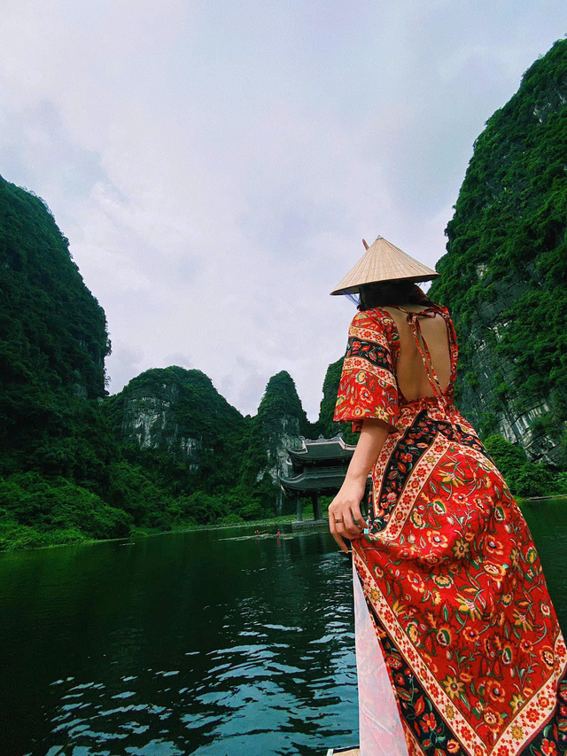 Travel blogger Lê Thanh Ngọc chia sẻ những khoảnh khắc "đốn tim" người xem- Ảnh 3.