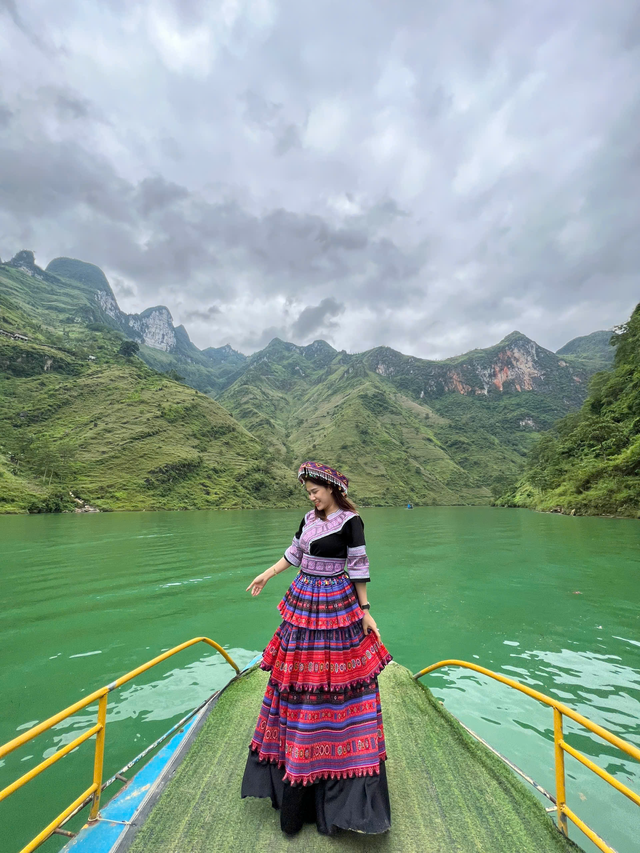 Travel blogger Lê Thanh Ngọc chia sẻ những khoảnh khắc "đốn tim" người xem- Ảnh 4.