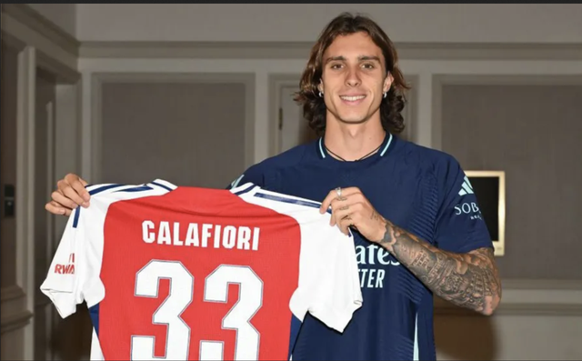 Arsenal chiêu mộ thành công siêu hậu vệ Riccardo Calafiori- Ảnh 4.