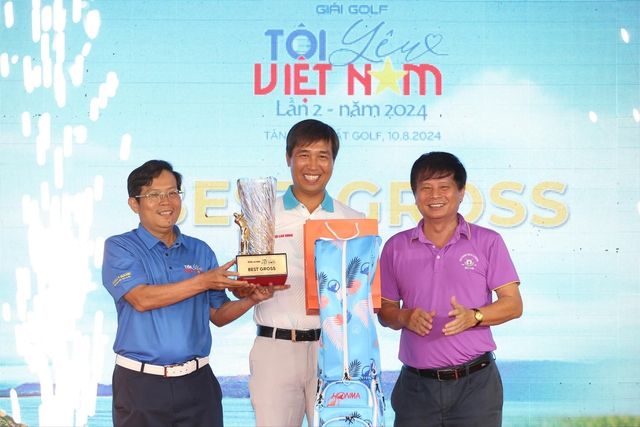 Golf thủ nói gì khi đoạt Best gross ở Giải Golf 